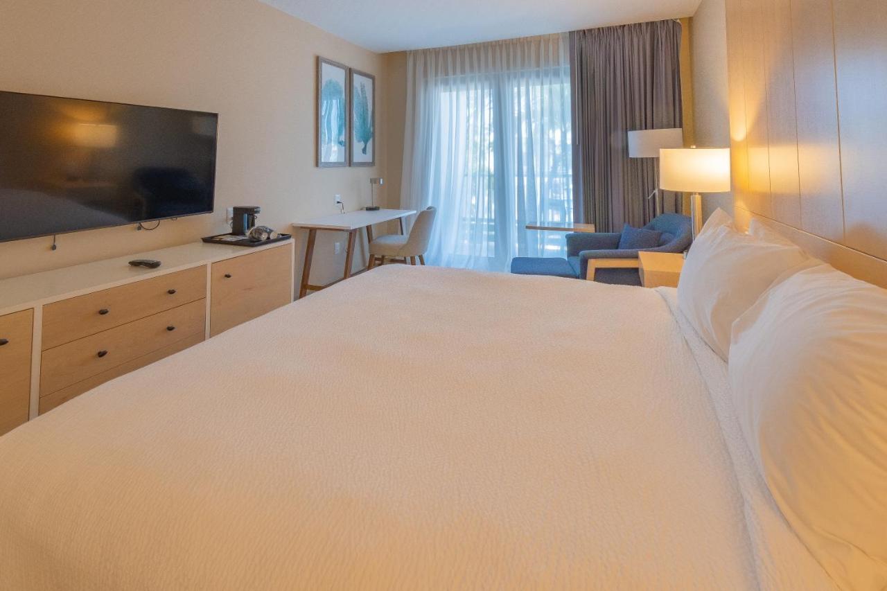 The Mill Resort And Suites Palm Beach Buitenkant foto