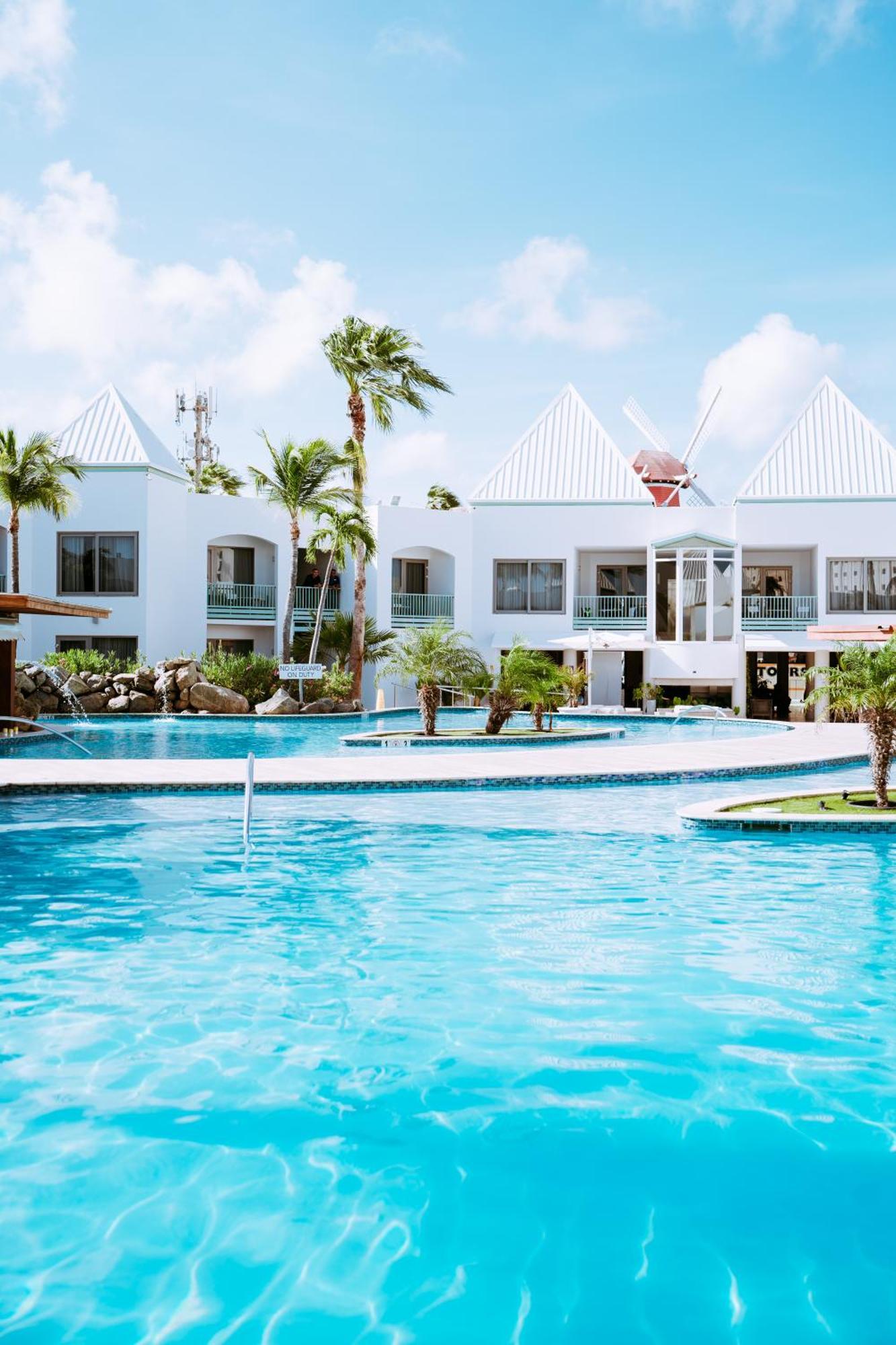 The Mill Resort And Suites Palm Beach Buitenkant foto
