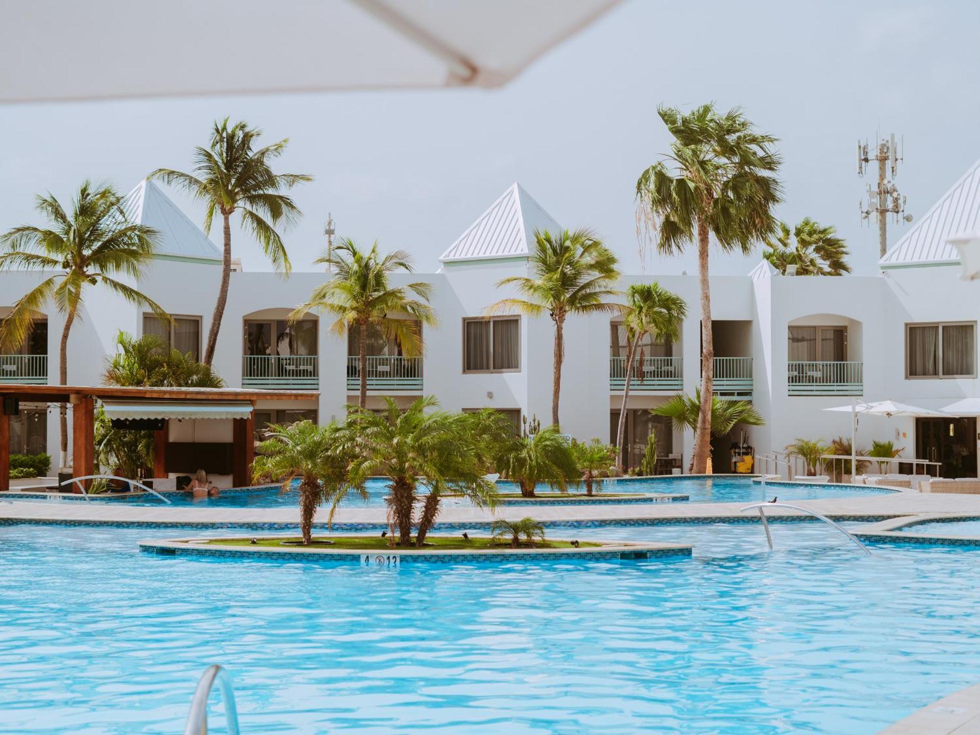 The Mill Resort And Suites Palm Beach Buitenkant foto
